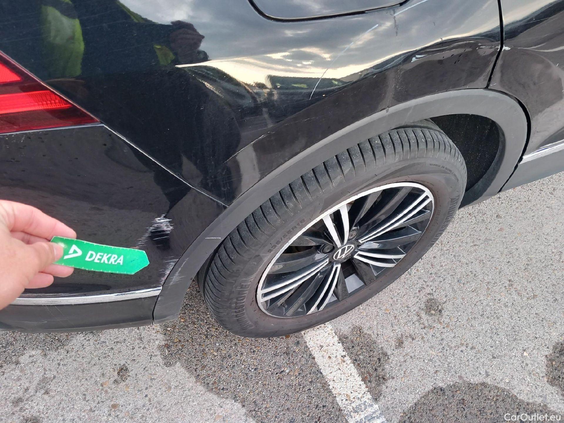  Volkswagen  Tiguan VOLKSWAGEN  / 2020 / 5P / todoterreno Life 2.0 TDI 110kW (150CV) DSG (AC2) #41