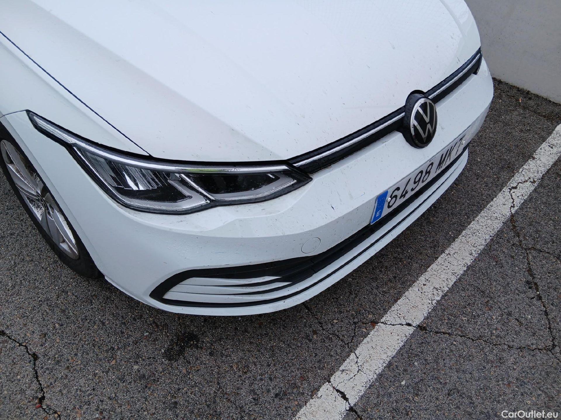  Volkswagen  Golf  VOLKSWAGEN / 2020 / 5P / familiar Life 2.0 TDI 85kW (115CV) Variant #2