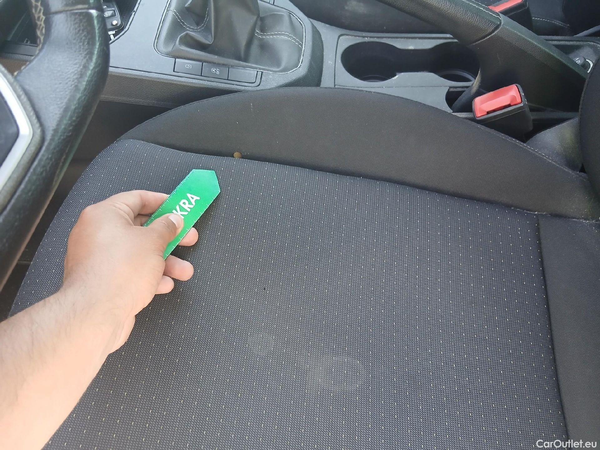  Seat  Ibiza SEAT  / 2017 / 5P / berlina con portón 1.0 TSI 81kW (110CV) Style Plus (AC) #11