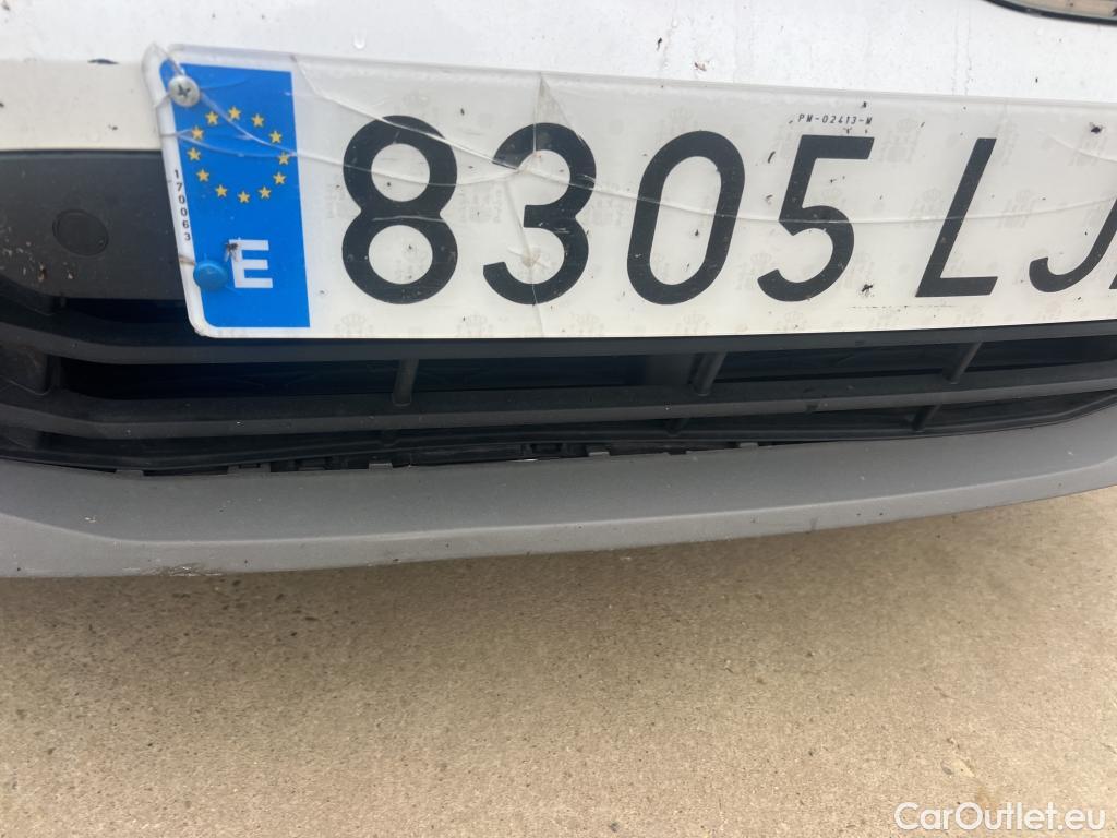  Bmw  X1 BMW  / 2019 / 5P / todoterreno sDrive16d Business #9