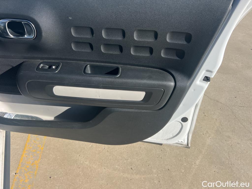  Citroen  C3 CITROEN  / 2020 / 5P / berlina con portón BlueHDi 75KW (100CV) S&S Live Pack #11