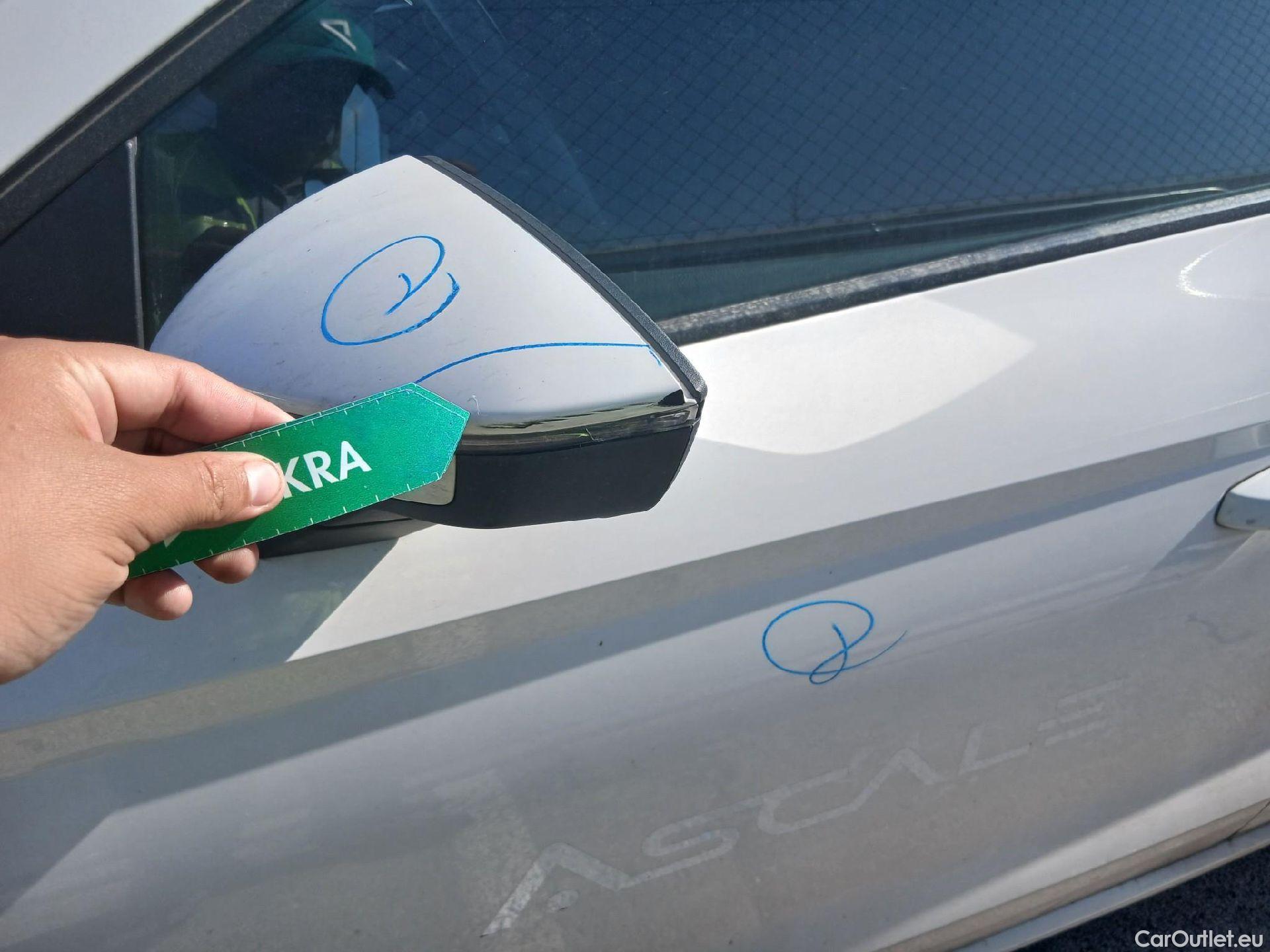  Seat  Ibiza SEAT  / 2017 / 5P / berlina con portón 1.0 TSI 81kW (110CV) Style Plus (AC) #21