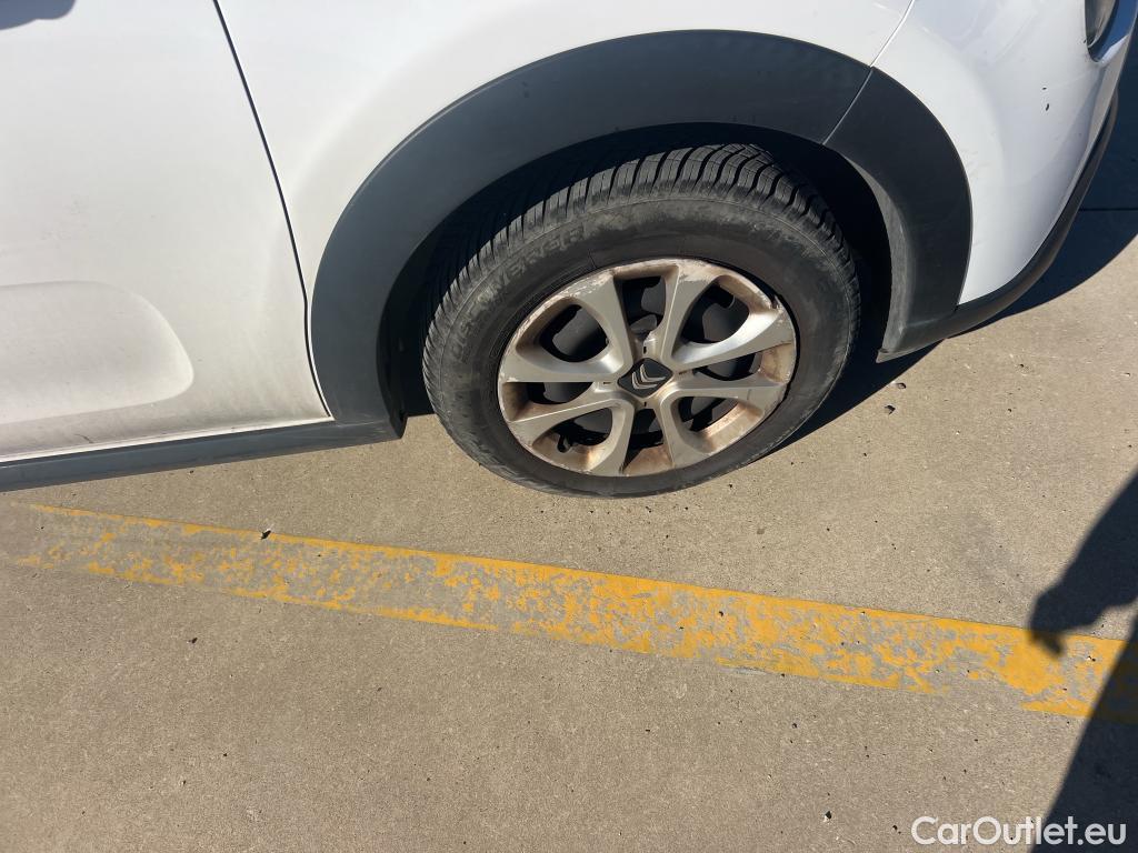  Citroen  C3 CITROEN  / 2020 / 5P / berlina con portón BlueHDi 75KW (100CV) S&S Live Pack #27