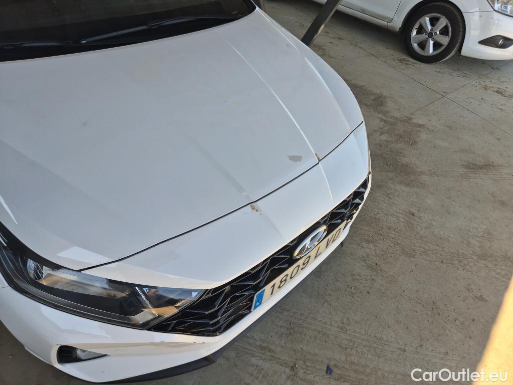  Hyundai  i20 HYUNDAI  / 2020 / 5P / berlina con portón 1.0 TGDI 74kW (100CV) 48V Essence #8