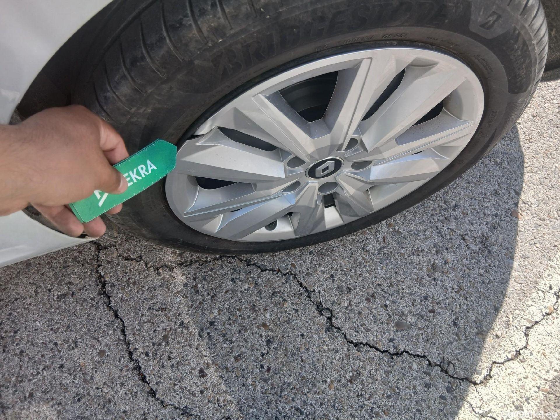  Renault  Megane RENAULT Mégane / 2020 / 5P / berlina con portón Intens Blue dCi 85 kW (115CV) #27