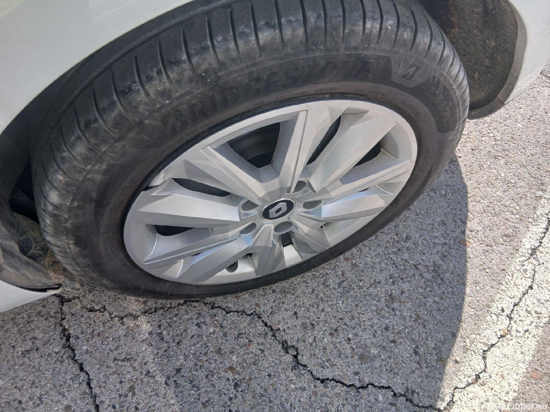  Renault  Megane RENAULT Mégane / 2020 / 5P / berlina con portón Intens Blue dCi 85 kW (115CV) #26