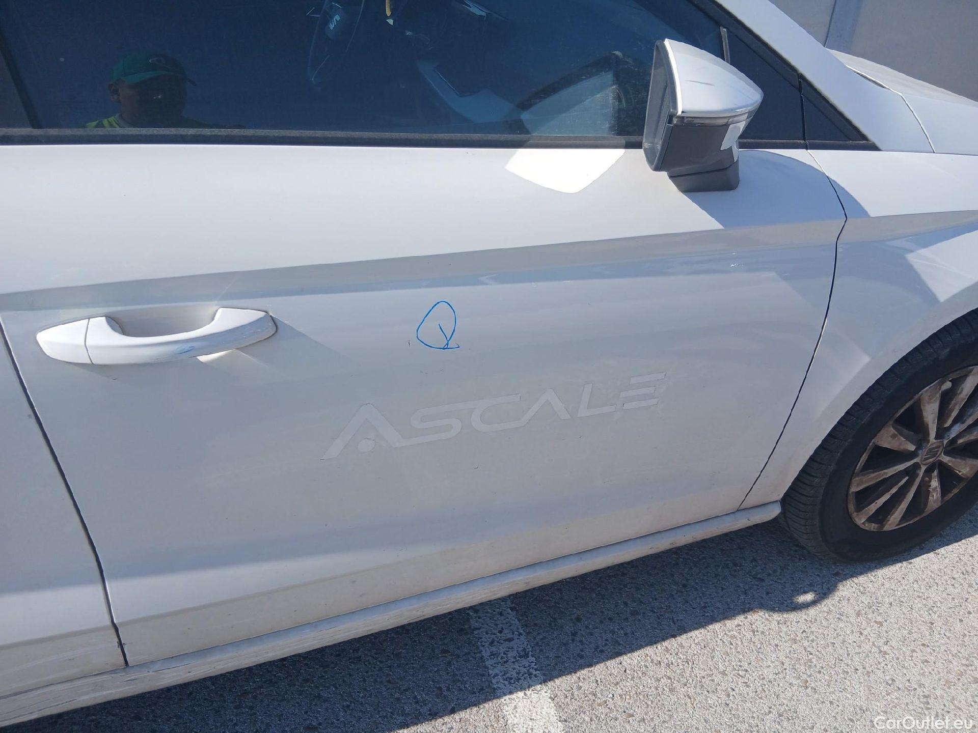  Seat  Ibiza SEAT  / 2017 / 5P / berlina con portón 1.0 TSI 81kW (110CV) Style Plus (AC) #41