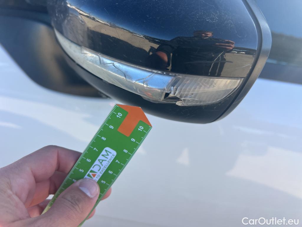  Citroen  C3 CITROEN  / 2020 / 5P / berlina con portón BlueHDi 75KW (100CV) S&S Live Pack #14