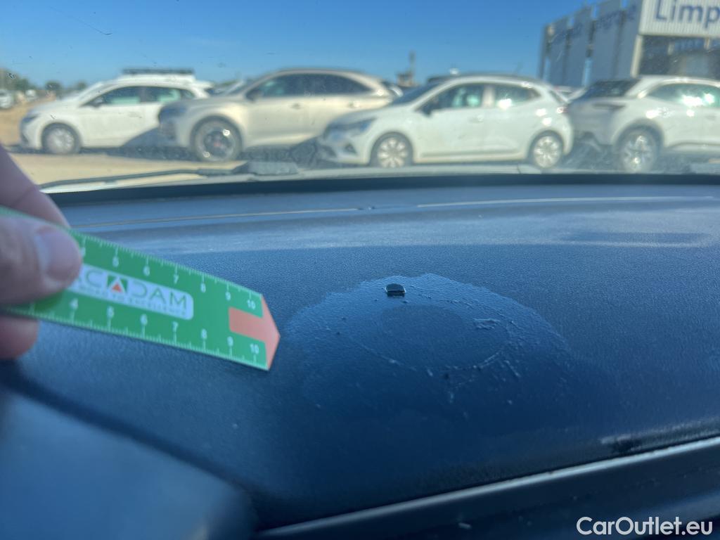  Citroen  C3 CITROEN  / 2020 / 5P / berlina con portón BlueHDi 75KW (100CV) S&S Live Pack #8