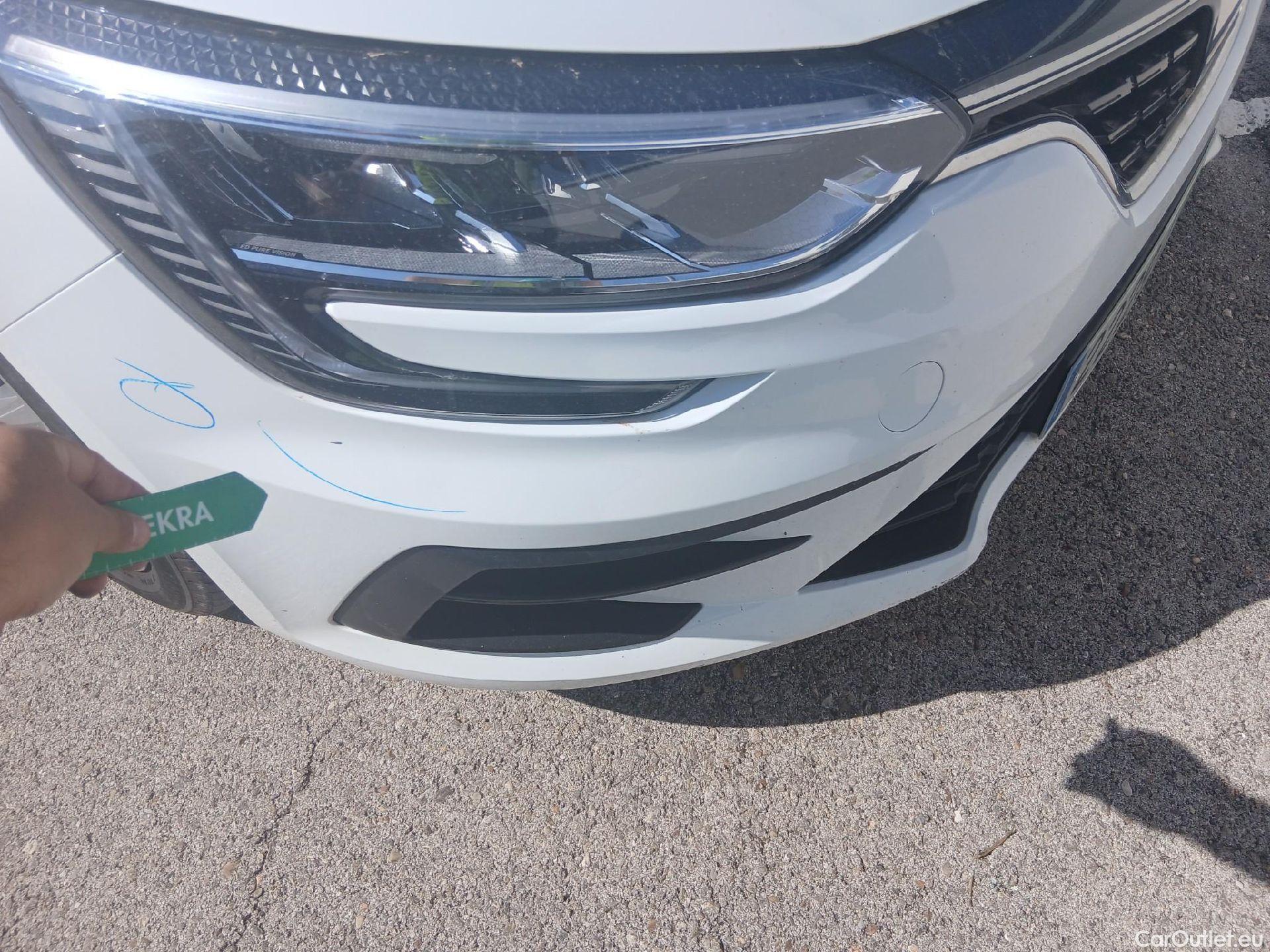  Renault  Megane RENAULT Mégane / 2020 / 5P / berlina con portón Intens Blue dCi 85 kW (115CV) #8