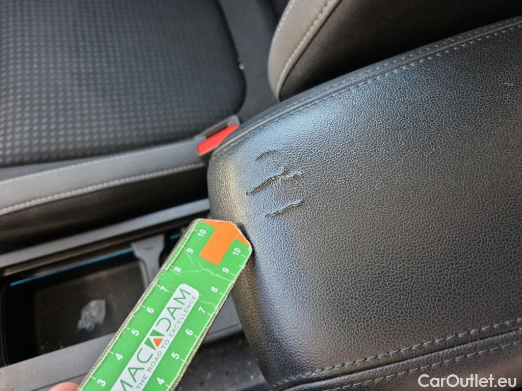  Ford  Focus FORD  / 2018 / 5P / familiar 1.5 Ecoblue 88kW Trend+ SB #8