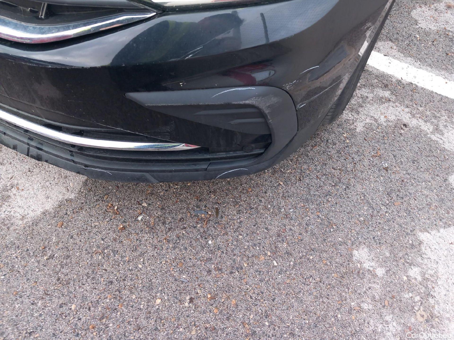  Volkswagen  Tiguan VOLKSWAGEN  / 2020 / 5P / todoterreno Life 2.0 TDI 110kW (150CV) DSG (AC2) #15