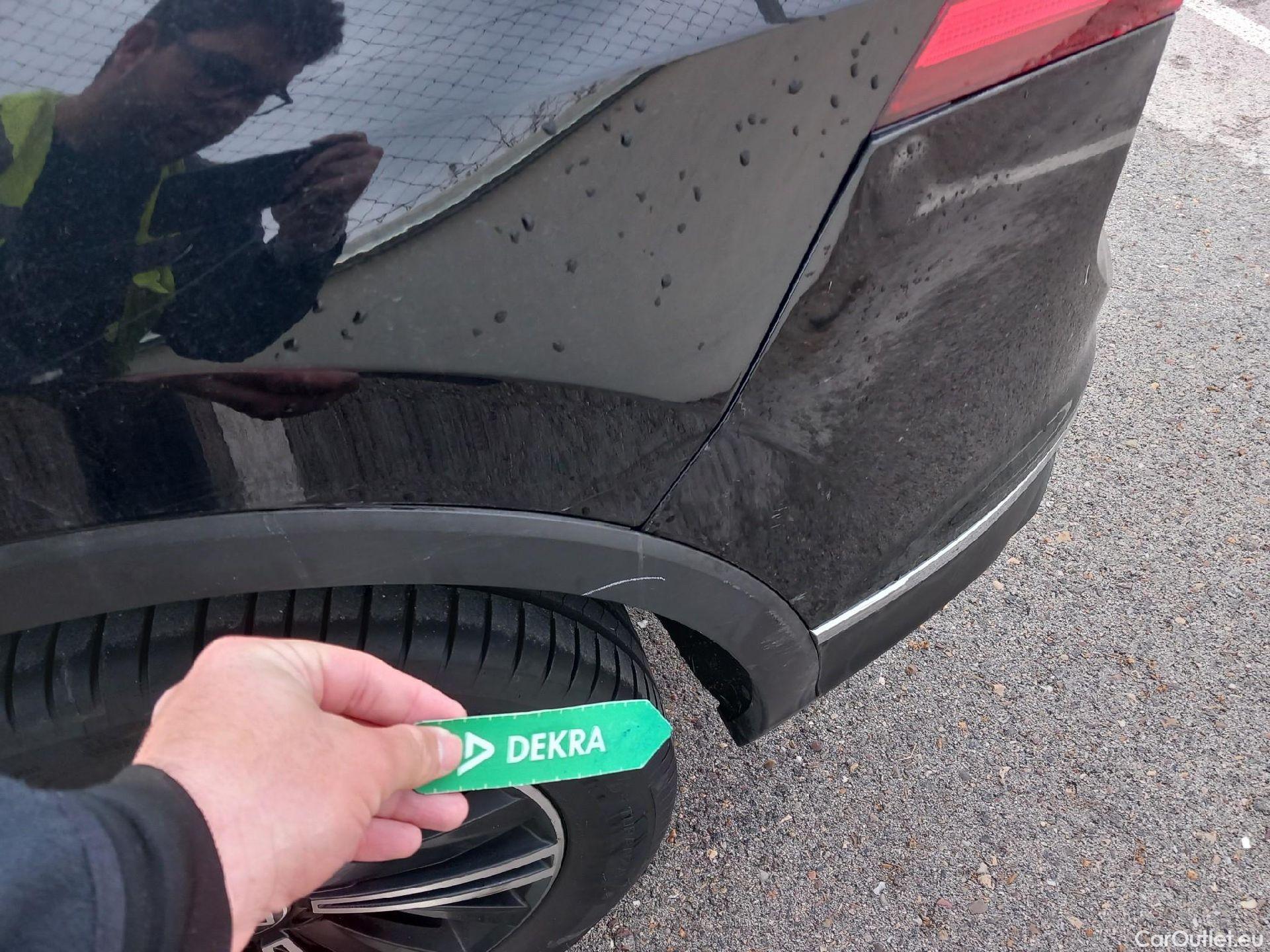  Volkswagen  Tiguan VOLKSWAGEN  / 2020 / 5P / todoterreno Life 2.0 TDI 110kW (150CV) DSG (AC2) #24