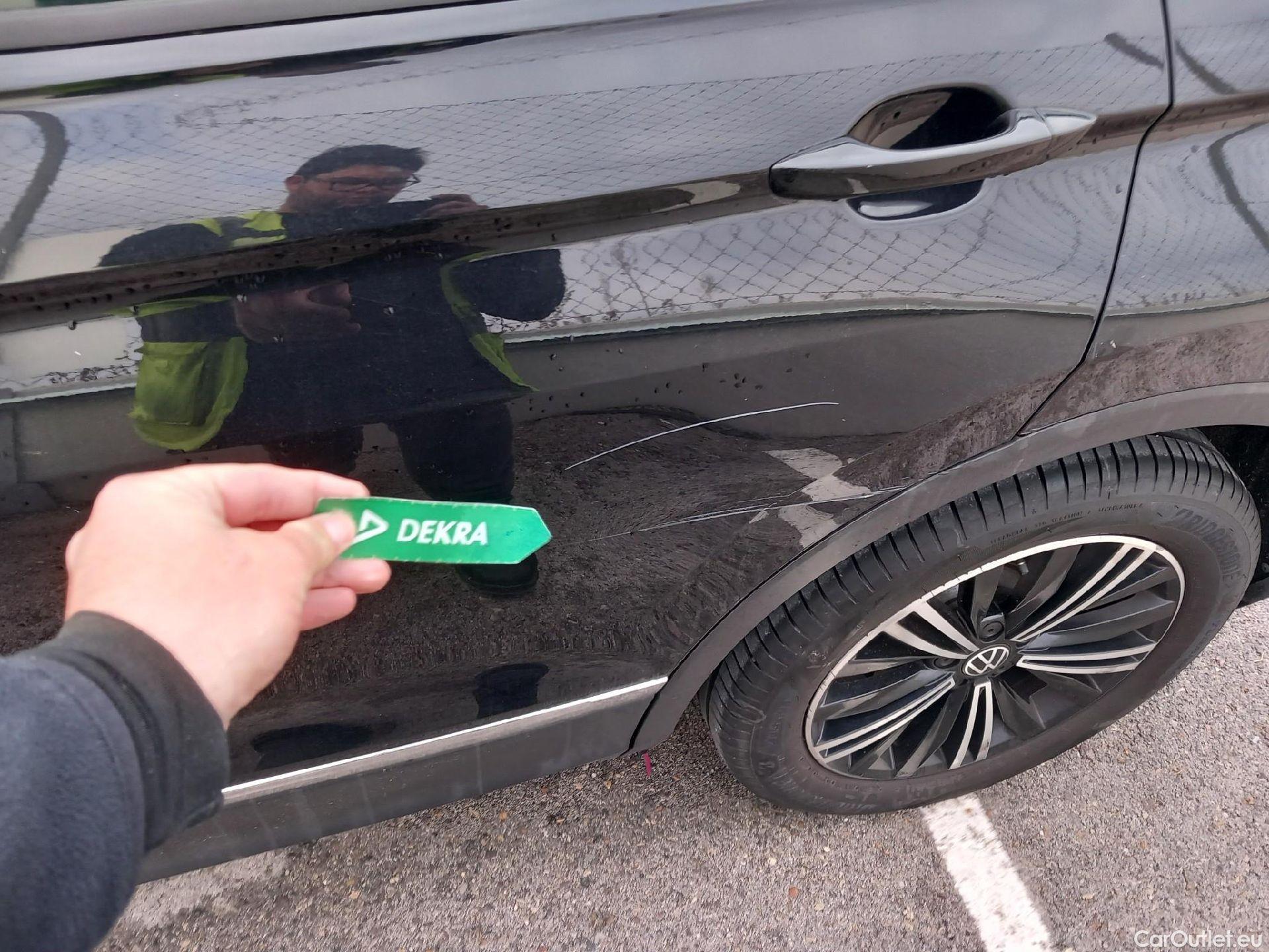  Volkswagen  Tiguan VOLKSWAGEN  / 2020 / 5P / todoterreno Life 2.0 TDI 110kW (150CV) DSG (AC2) #21