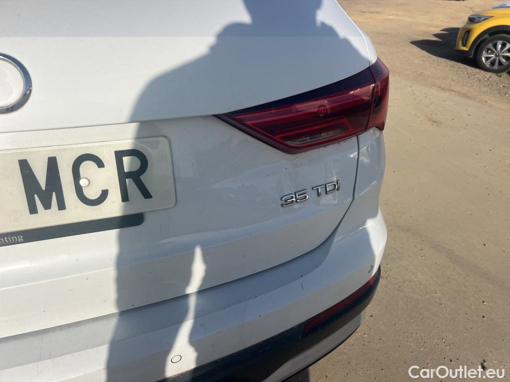  Audi  Q3 AUDI  / 2018 / 5P / todoterreno Advanced 35 TDI 110kW (150CV) S tronic #1