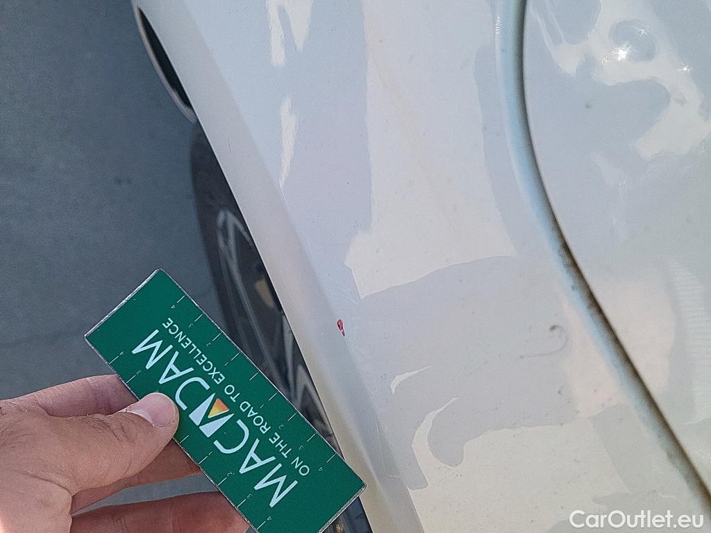  Hyundai  i30 HYUNDAI  / 2020 / 5P / berlina con portón 1.0 TGDI 48V Klass #18