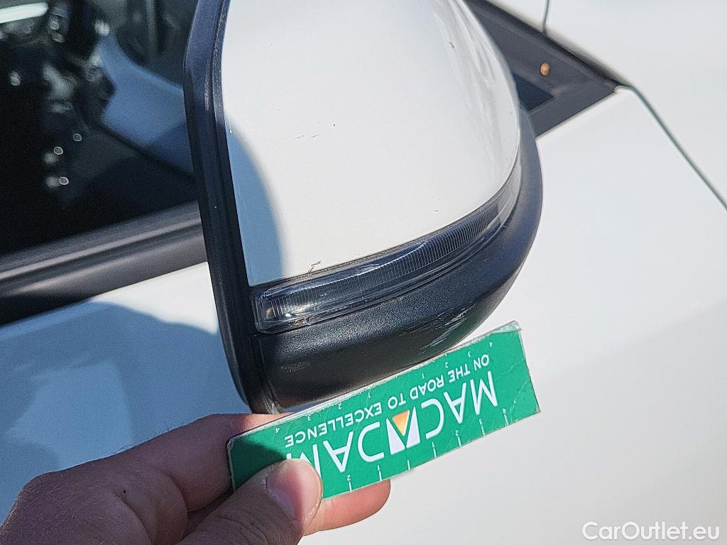  Bmw  X2 BMW  / 2017 / 5P / todoterreno sDrive18d #24