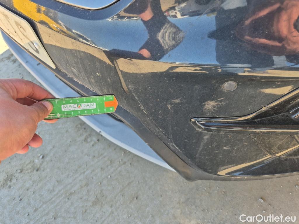  KIA  Niro KIA  1.6 GDi PHEV 104kW (141CV) Drive #15