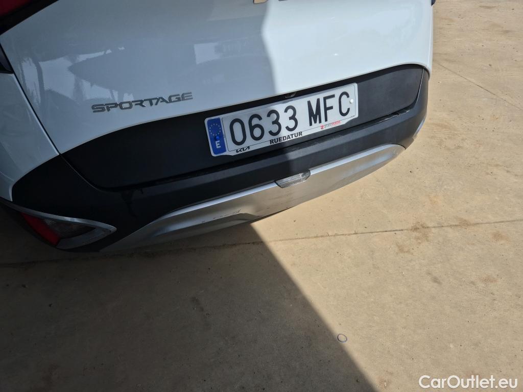  KIA  Sportage KIA  / 2022 / 5P / todoterreno 1.6 T-GDi 110kW (150CV) Concept 4x2 #19