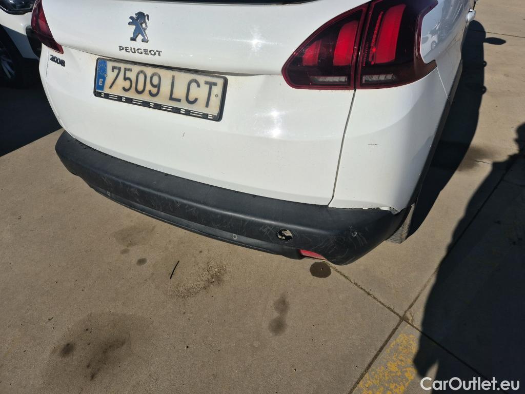  Peugeot  2008 PEUGEOT  / 2016 / 5P / todoterreno Signature BlueHDi 100 S&S 5 Vel. MAN #24