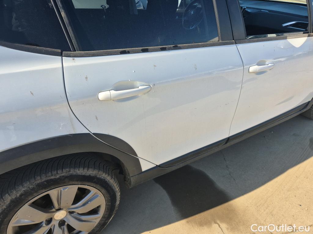  Peugeot  2008 PEUGEOT  / 2016 / 5P / todoterreno Signature BlueHDi 100 S&S 5 Vel. MAN #22