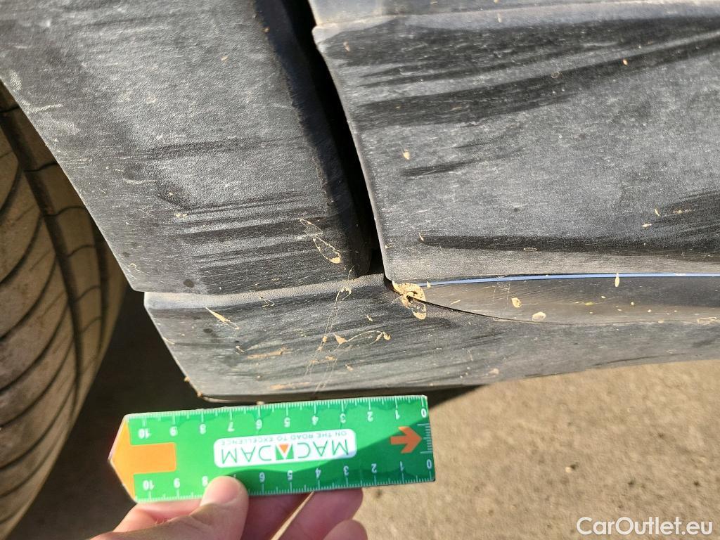  KIA  XCeed KIA  / 2019 / 5P / todoterreno 1.0 T-GDi Drive 88kW (120CV) #32