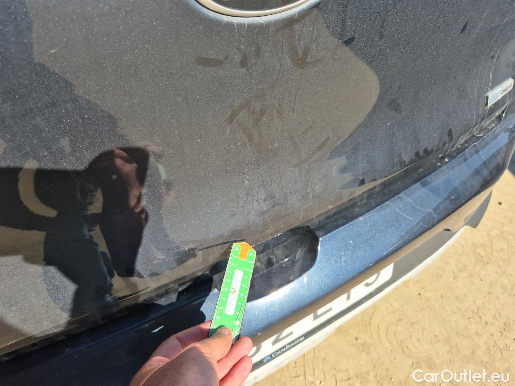  KIA  Niro KIA  1.6 GDi PHEV 104kW (141CV) Drive #36