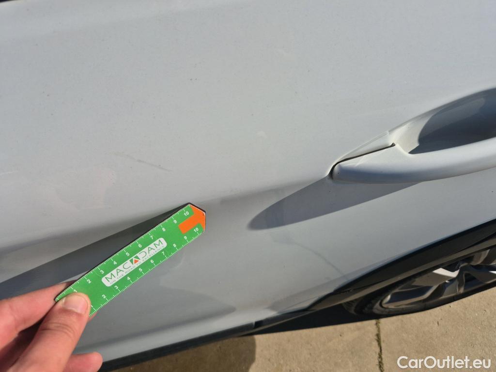  Peugeot  2008 PEUGEOT  / 2016 / 5P / todoterreno Signature BlueHDi 100 S&S 5 Vel. MAN #13