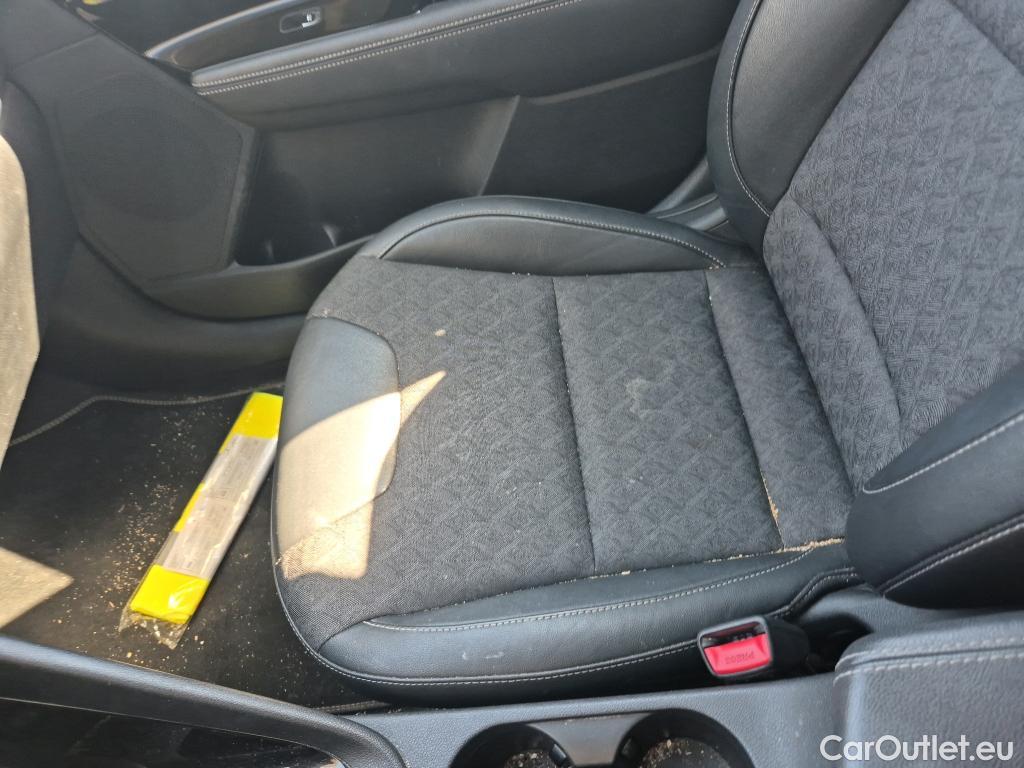  KIA  Niro KIA  1.6 GDi PHEV 104kW (141CV) Drive #1