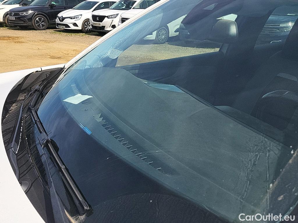  Opel  Mokka OPEL  / 2020 / 5P / todoterreno  1.5 D Business Elegance (3) #1