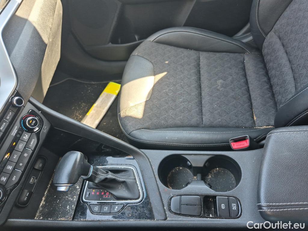  KIA  Niro KIA  1.6 GDi PHEV 104kW (141CV) Drive #29