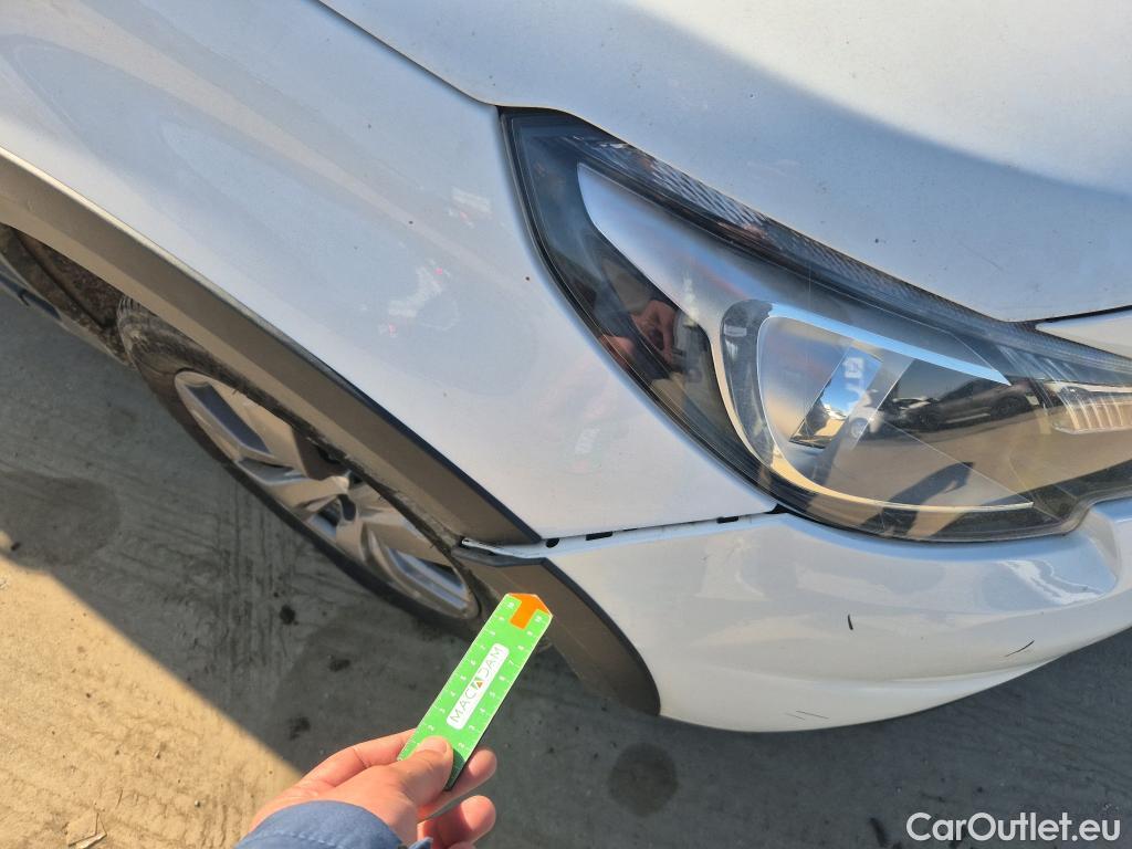  Peugeot  2008 PEUGEOT  / 2016 / 5P / todoterreno Signature BlueHDi 100 S&S 5 Vel. MAN #38