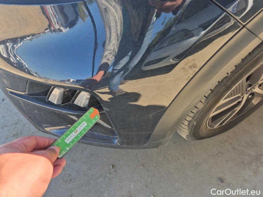  KIA  Niro KIA  1.6 GDi PHEV 104kW (141CV) Drive #16