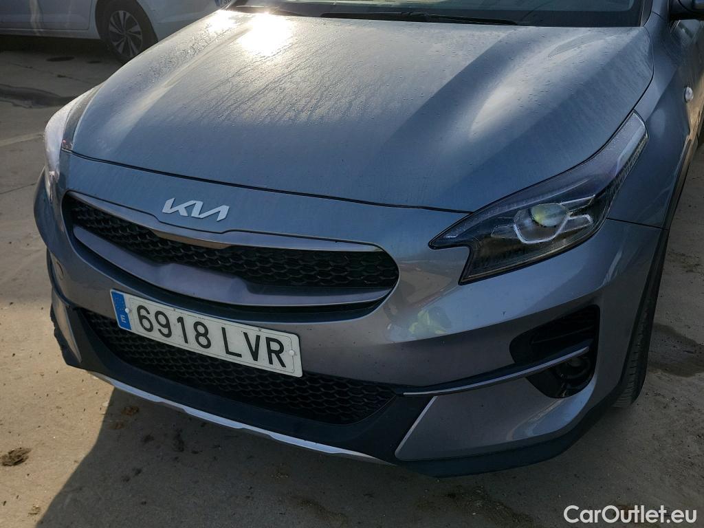  KIA  XCeed KIA  / 2019 / 5P / todoterreno 1.0 T-GDi Drive 88kW (120CV) #1