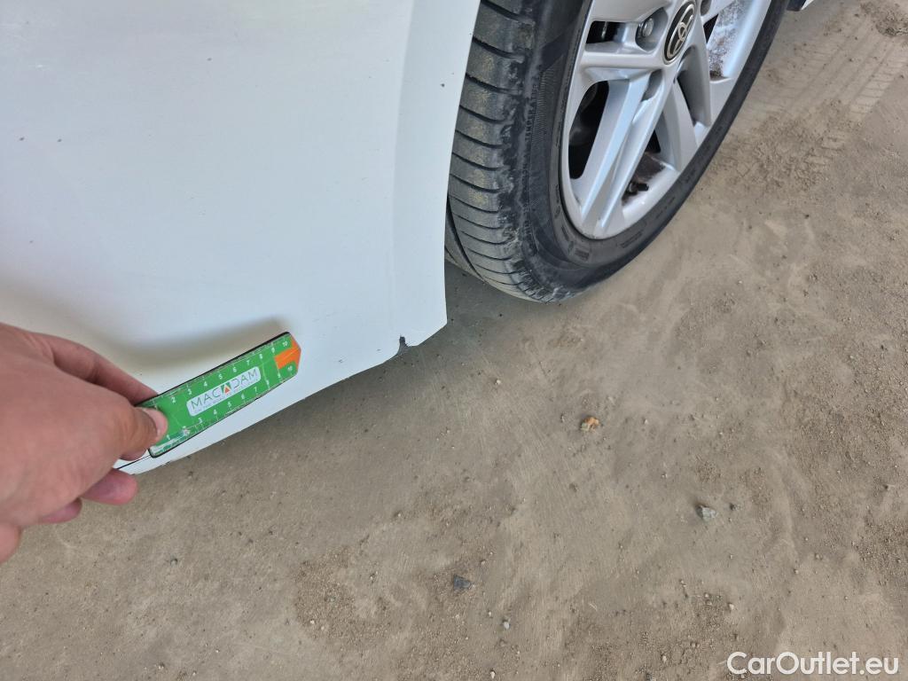  Toyota  Corolla TOYOTA  1.8 125H ACTIVE TECH E-CVT #18