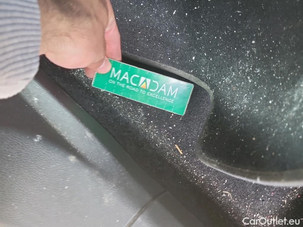  Volkswagen  Tiguan VOLKSWAGEN  / 2020 / 5P / todoterreno Life 1.5 TSI 110kW (150CV) DSG #4