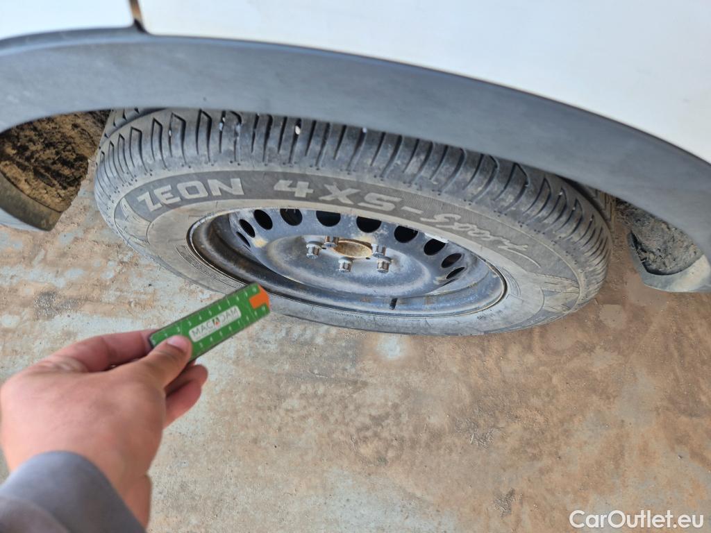  Renault  Kadjar RENAULT  / 2019 / 5P / crossover Business Blue dCi 85W (115CV) #41