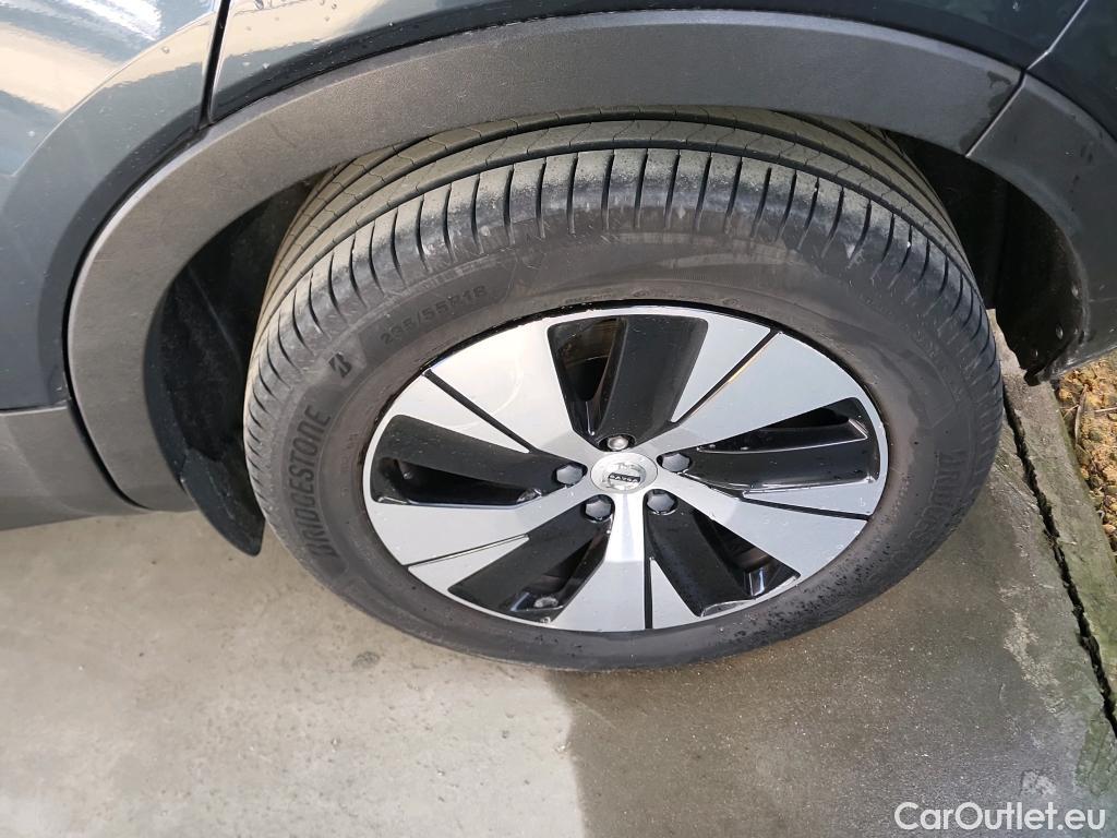  Volvo  XC 40 VOLVO XC40 / 2017 / 5P / todoterreno 1.5 T5 Twin Recharge Inscription Ex Auto #9