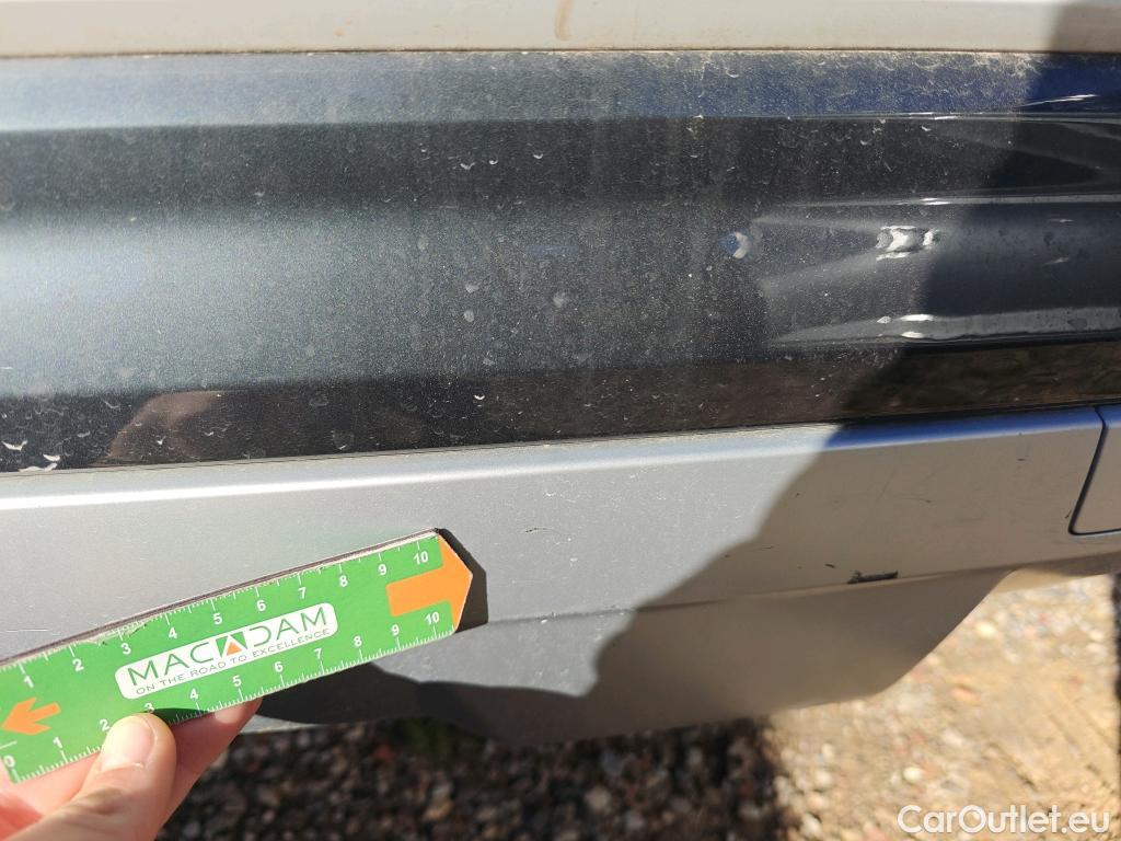  Audi  Q2 AUDI  / 2016 / 5P / todoterreno Design 30 TFSI 85kW (116CV) (AC) #11