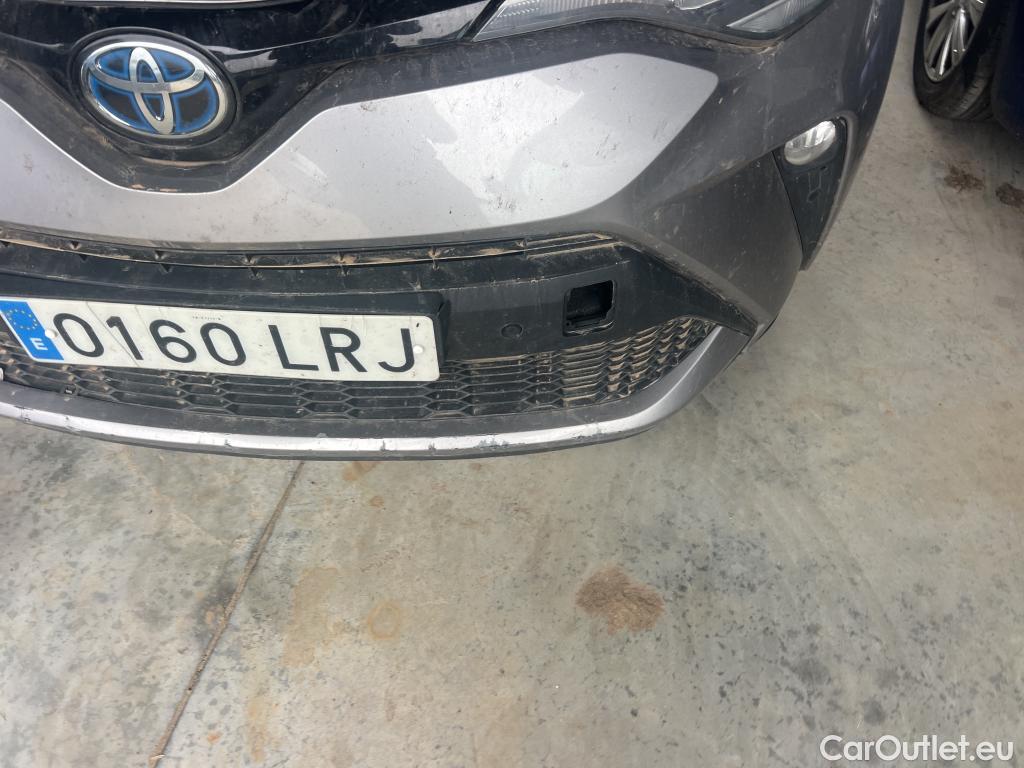  Toyota  C-HR TOYOTA  / 2019 / 5P / todoterreno 1.8 125H Advance #31