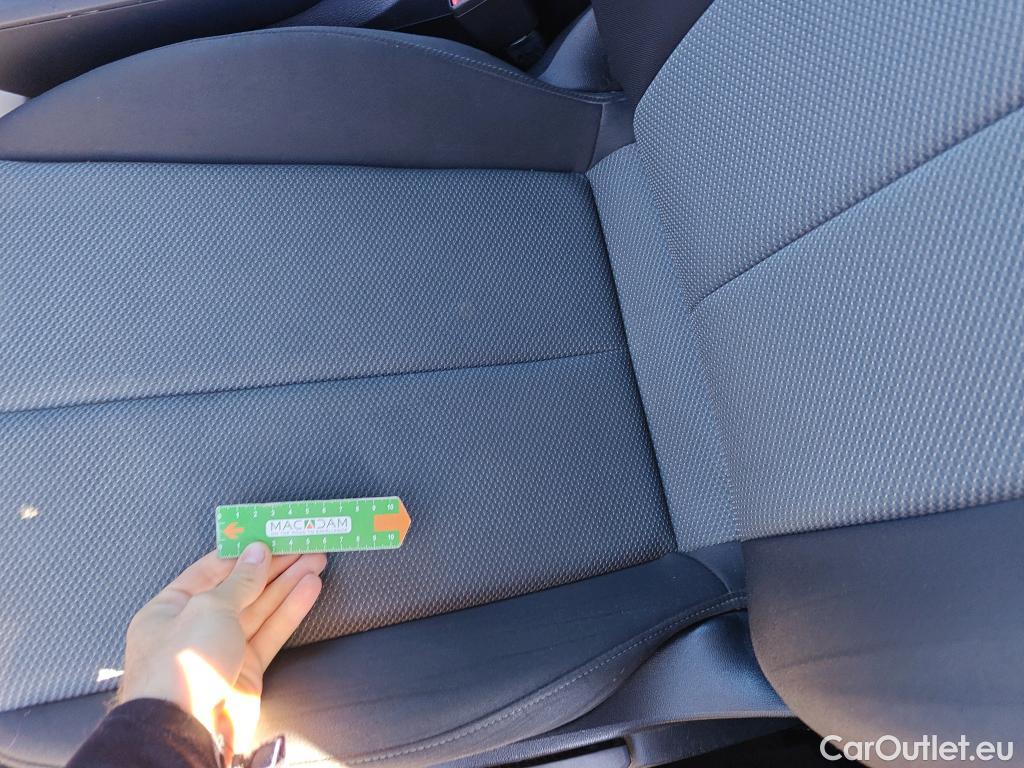  Audi  Q2 AUDI  / 2016 / 5P / todoterreno Design 30 TFSI 85kW (116CV) (AC) #5