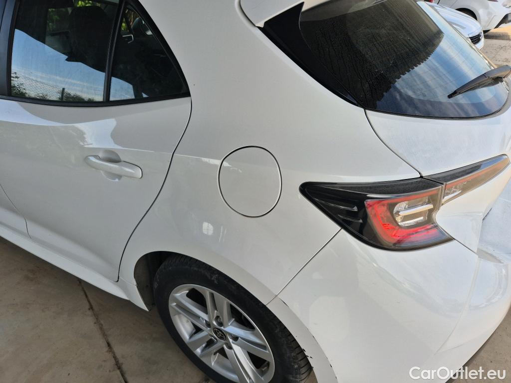  Toyota  Corolla TOYOTA  1.8 125H ACTIVE TECH E-CVT #35