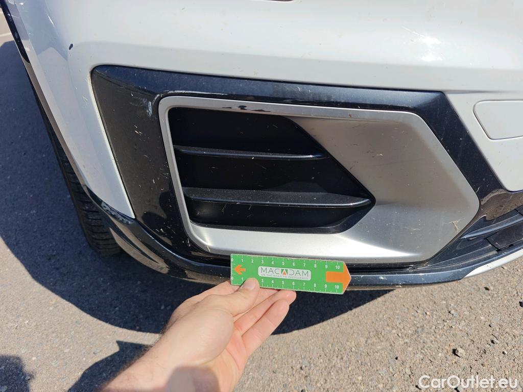  Audi  Q2 AUDI  / 2016 / 5P / todoterreno Design 35 TFSI 110kW (150CV) S tronic #58