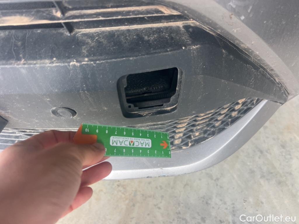  Toyota  C-HR TOYOTA  / 2019 / 5P / todoterreno 1.8 125H Advance #32