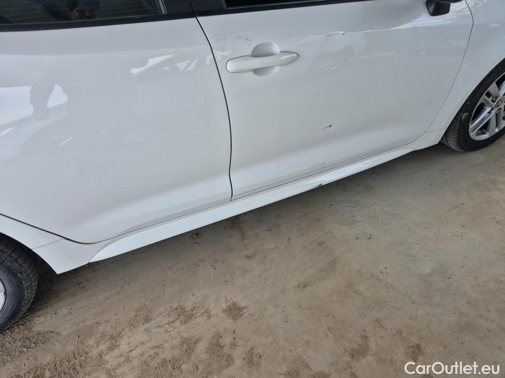  Toyota  Corolla TOYOTA  1.8 125H ACTIVE TECH E-CVT #14