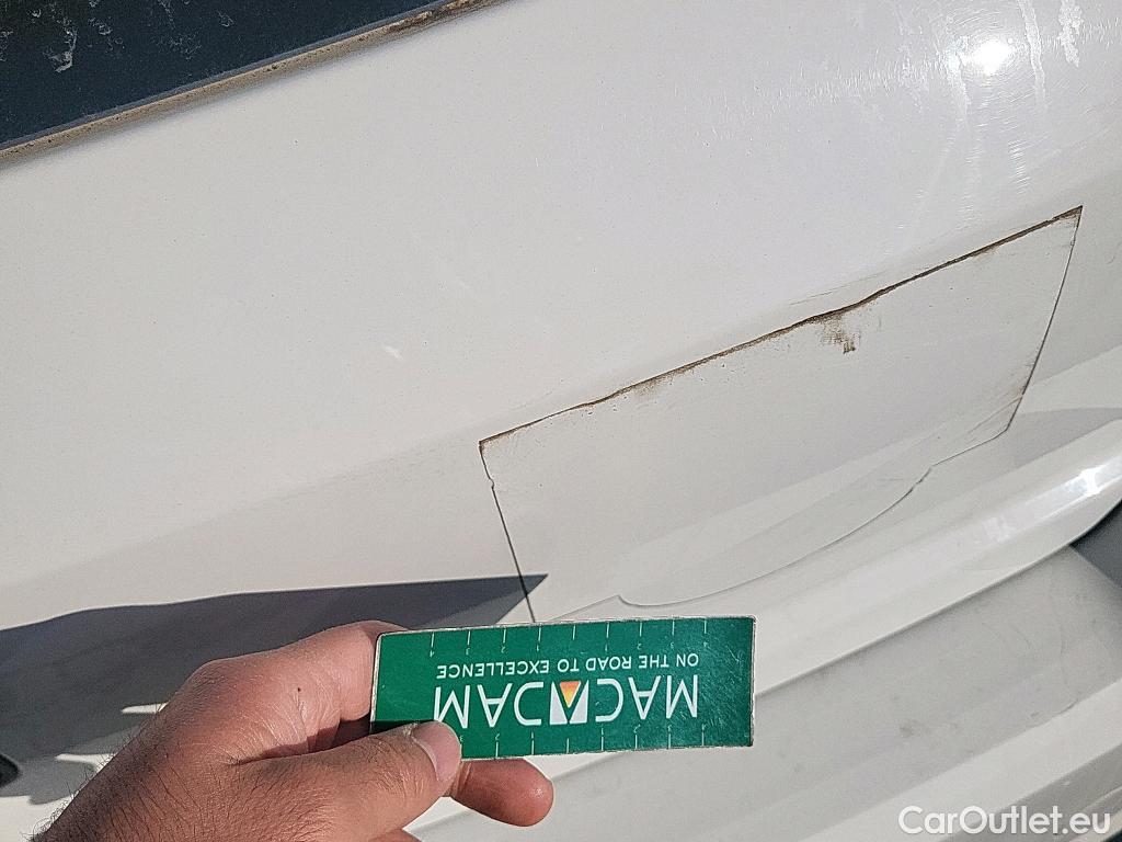  Seat  Ibiza SEAT  / 2017 / 5P / berlina con portón 1.0 MPI 59kW (80CV) Reference Plus(SP) #8