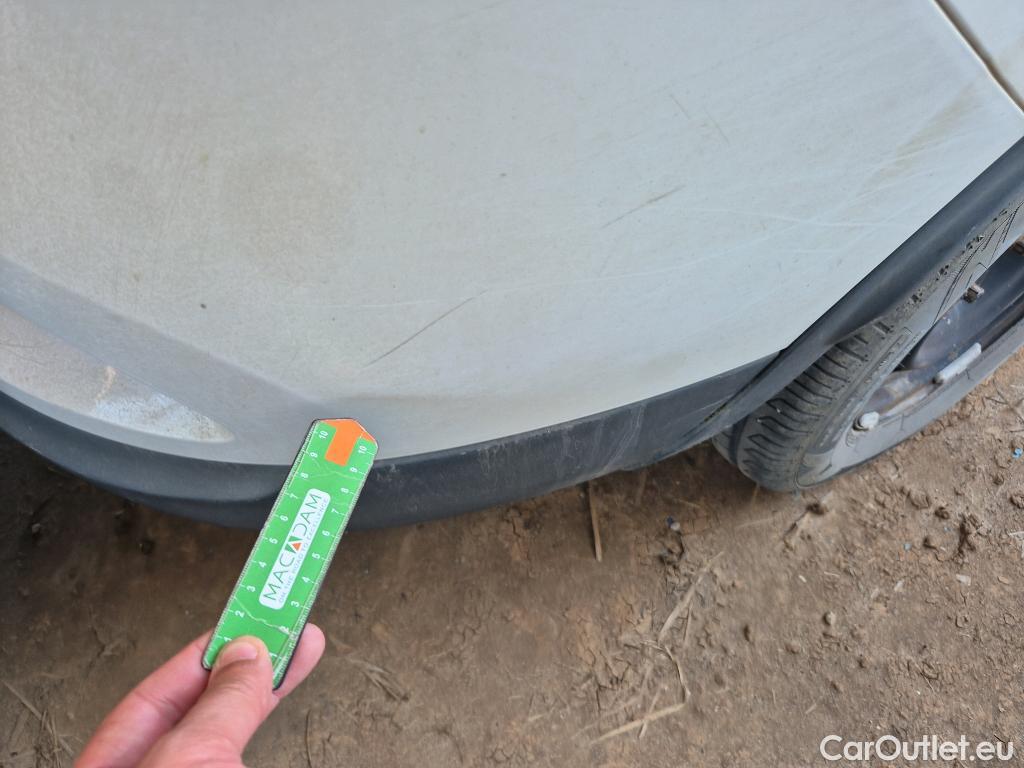  Renault  Kadjar RENAULT  / 2019 / 5P / crossover Business Blue dCi 85W (115CV) #31