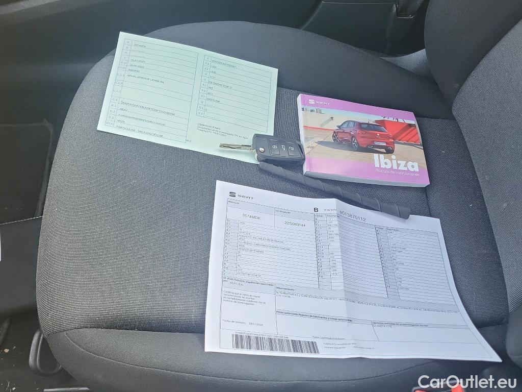  Seat  Ibiza SEAT  / 2017 / 5P / berlina con portón 1.0 MPI 59kW (80CV) Reference Plus(SP) #2