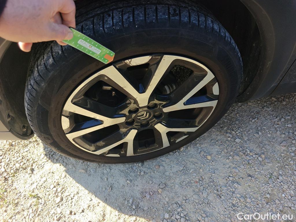  Citroen  C5 CITROEN  Aircross / 2018 / 5P / todoterreno BlueHdi 96kW (130CV) S&S Feel (AC) #4