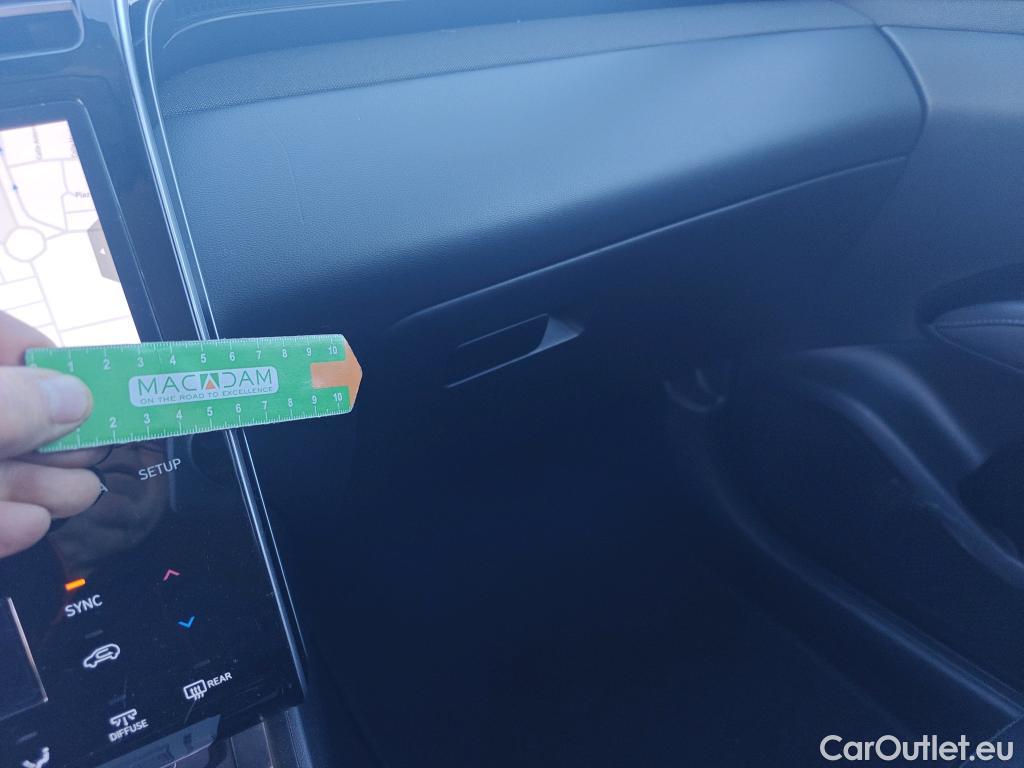  Hyundai  Tucson HYUNDAI  / 2020 / 5P / todoterreno 1.6 TGDI 169kW HEV Tecno Auto 2C #22